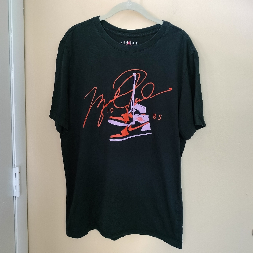 Nike Jordan mens Cotton Tee T-shirt black orange purple L Sneakers Streetwear